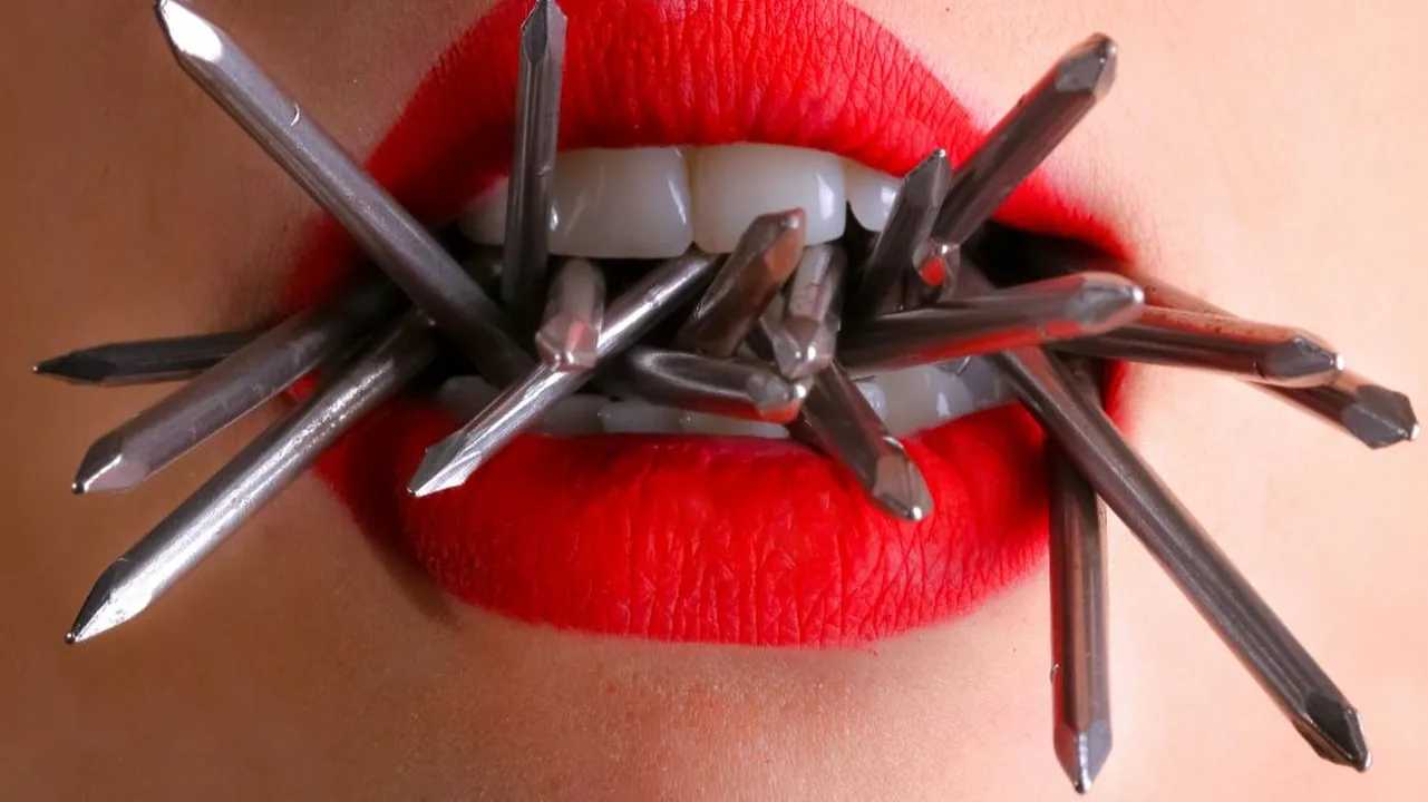 El cáncer de labios puede aparecer en ambos labios, pero suele ser más común en el labio inferior.