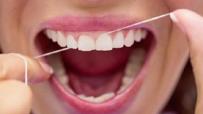 Para estar saludable no hay que olvidarse de la salud bucodental. (Foto: Freepik)